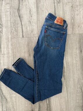 Levi's Women's Blue Skinny Jeans